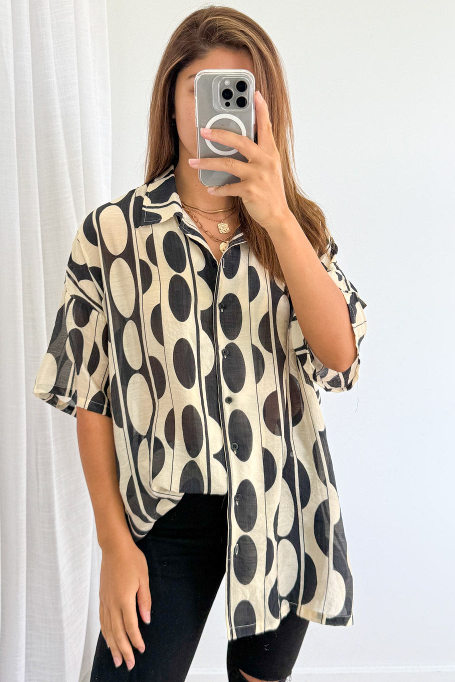 Dela Shirt - Black Sand Spot